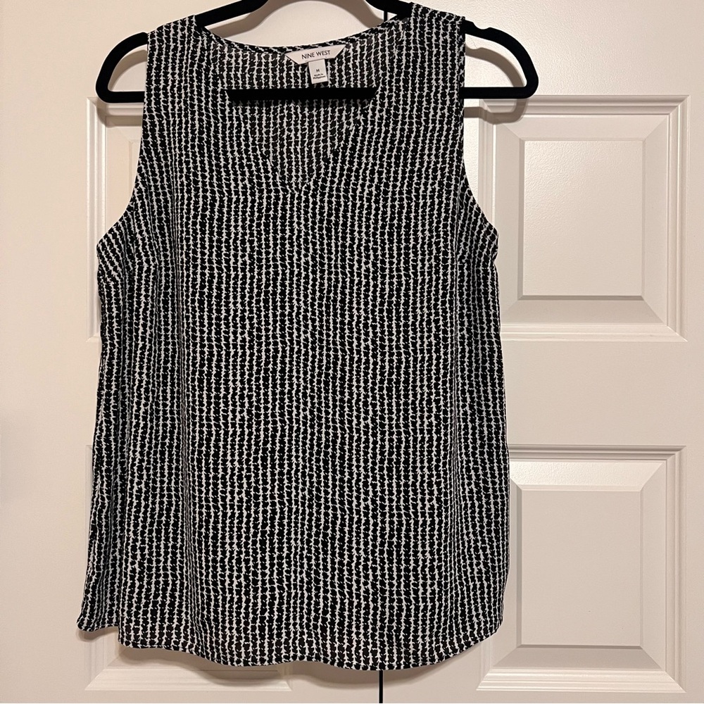 Nine West Monochrome Textured Tank Top